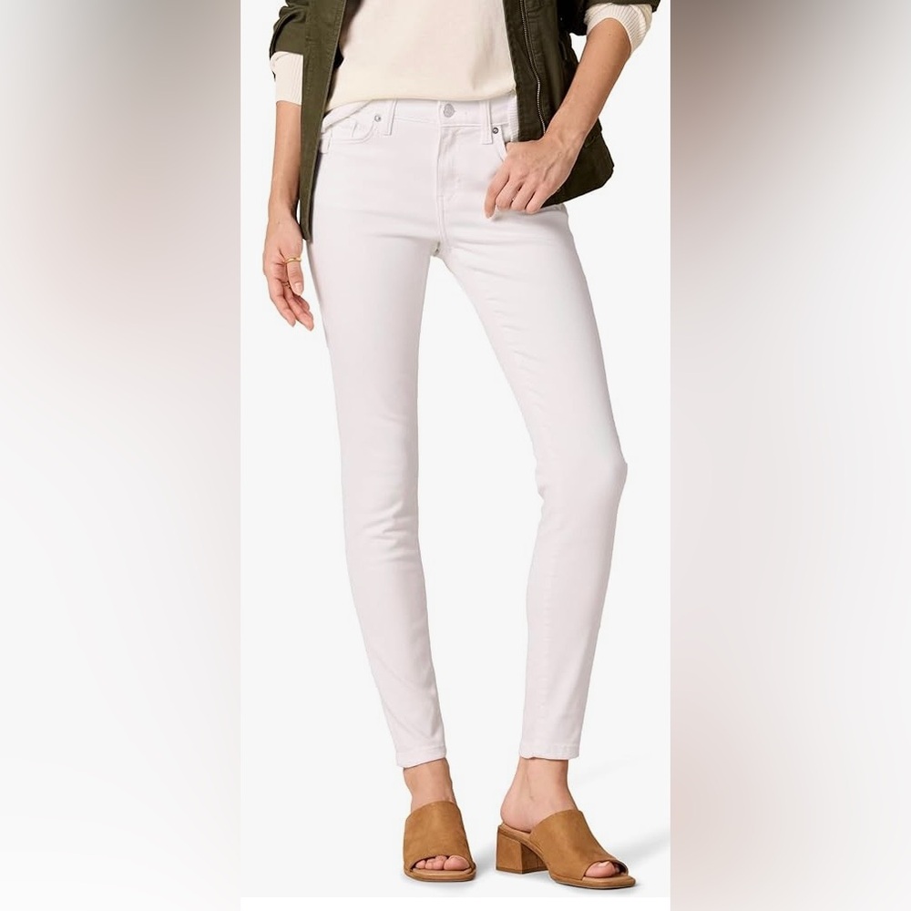 White Skinny Jeans - NWT